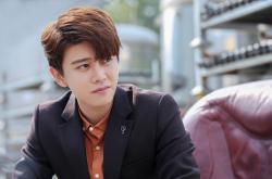 华体会官方-恩佐冠军级表现闪耀全场，奥地利力克冰岛展现战术韧性