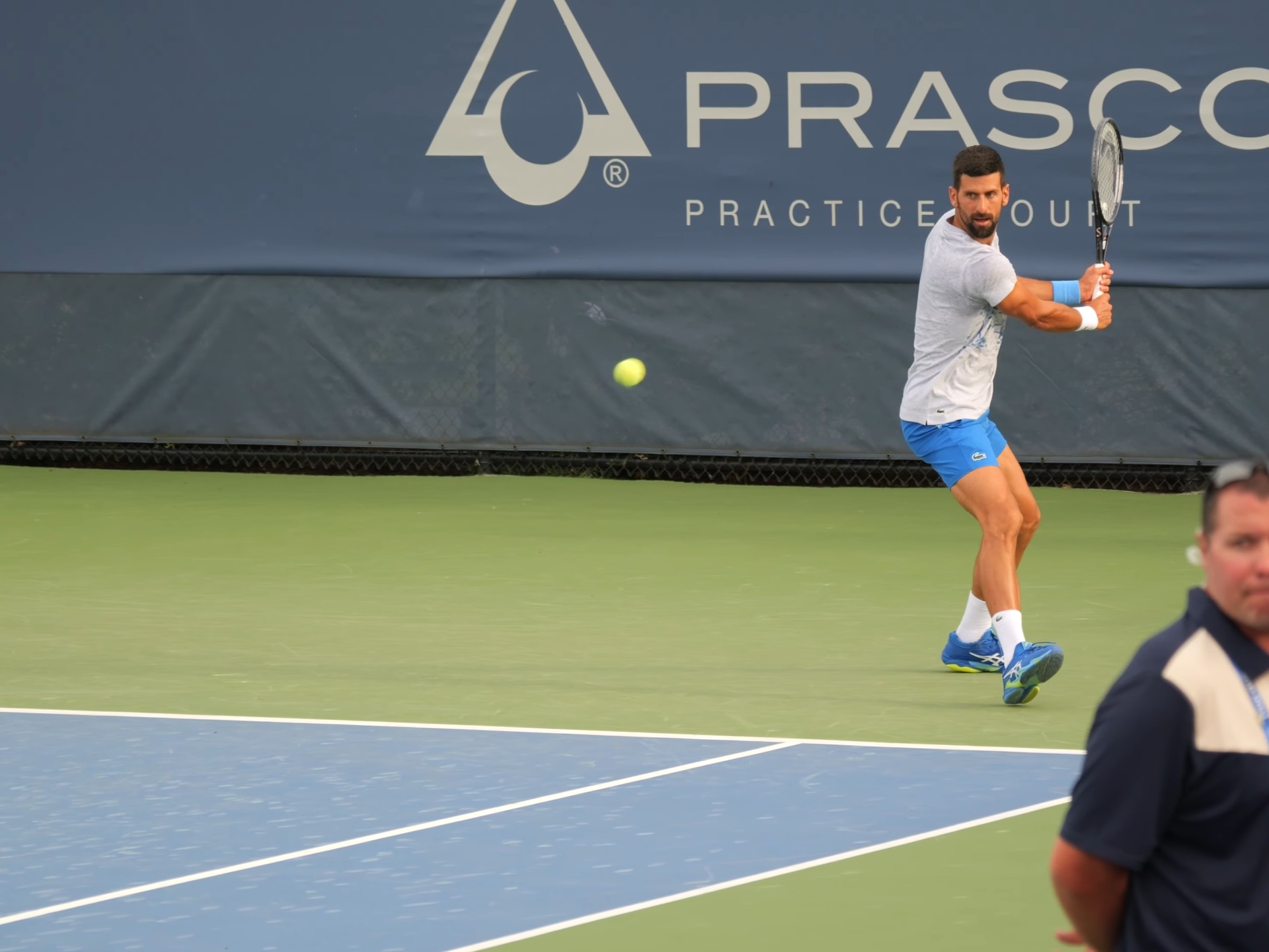 德国网球队横扫日本网球队,德约科维奇统治全场 德国网球队横扫日本网球队,德约科维奇统治全场