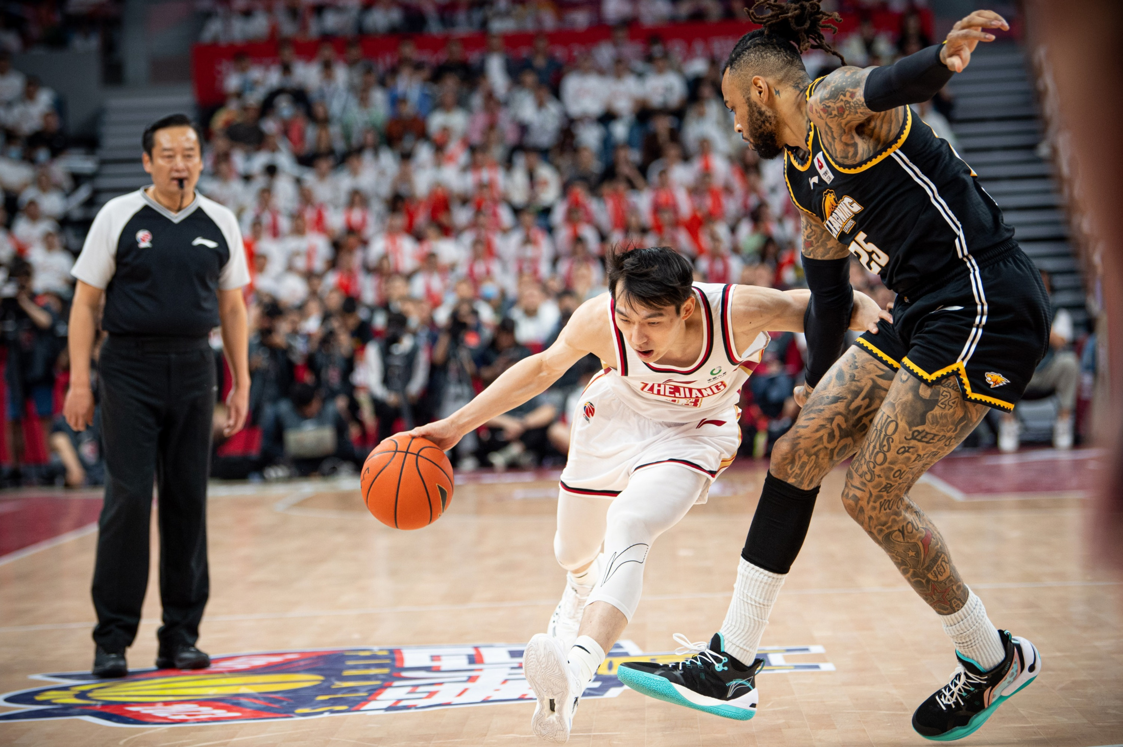 安徽男篮再次胜出，主场大比分战胜对手