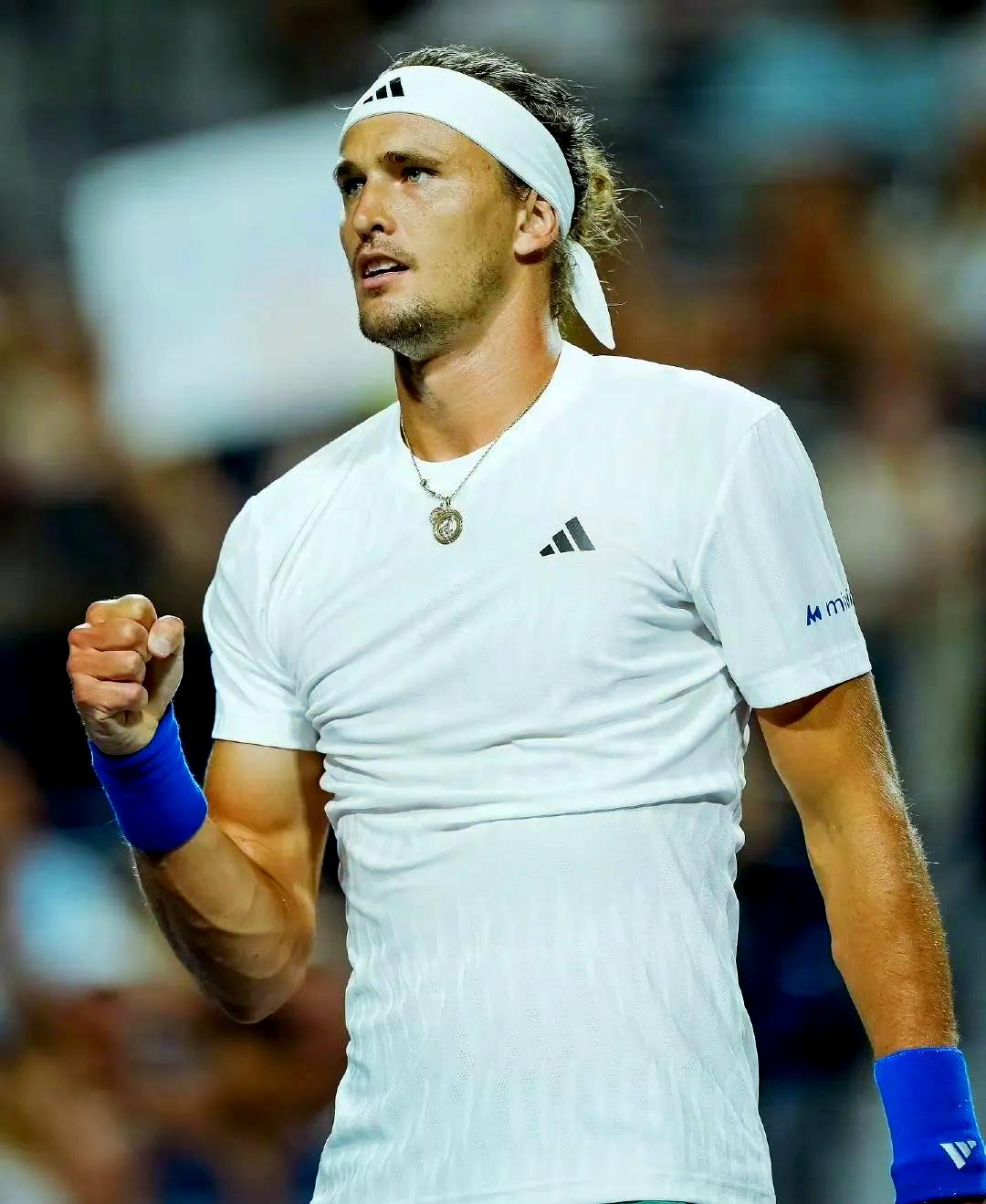 包含德国网球队绝杀英国网球队,兹维列夫送出助攻的词条 包含德国网球队绝杀英国网球队,兹维列夫送出助攻的词条